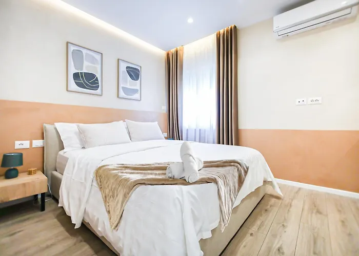 New Bazaar ティラナ