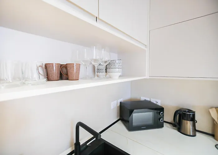 New Bazaar * ティラナ