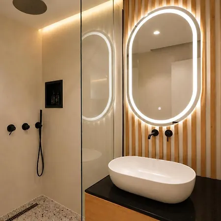 New Bazaar Apartment *